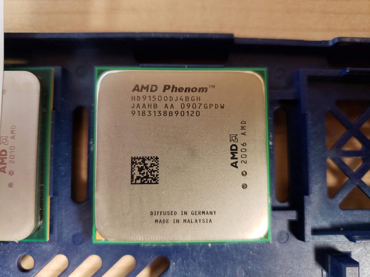 Процессоры ам4 список. AMD Phenom x4 9150e. AMD Phenom II x4 840. Процессор AMD 4 ядра. Phenom am2.