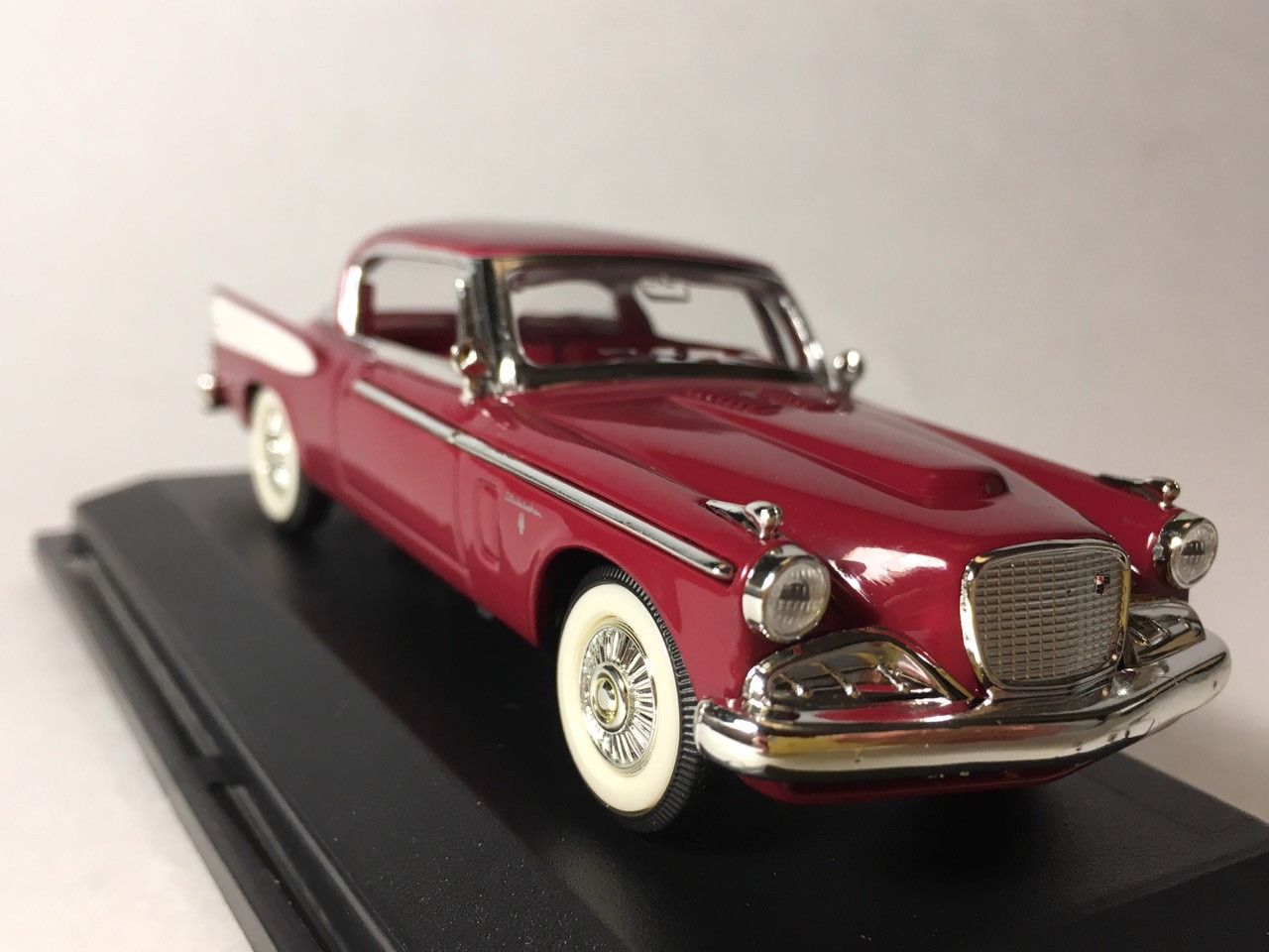 

Модель легковая 4 94254 метал. 1:43 1:43 STUDEBAKER GOLDEN HAWK 1958 1958, Золотистый