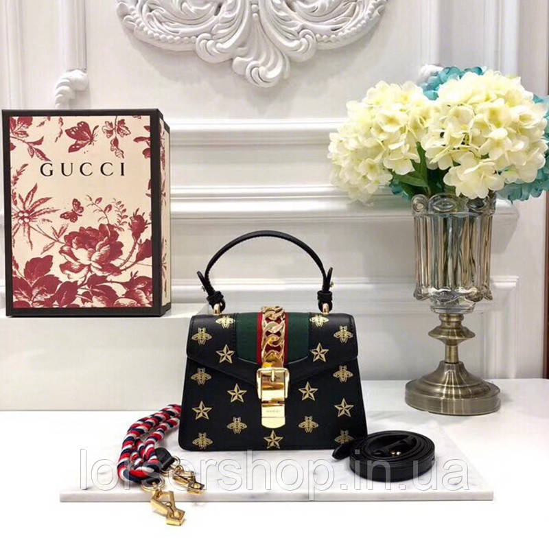 

Сумка кожаная Gucci Sylvie белая и черная