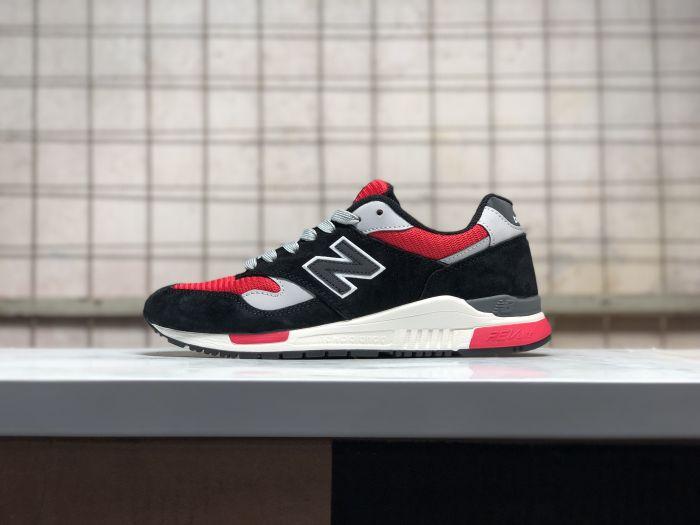 

Мужские кроссовки New Balance 840