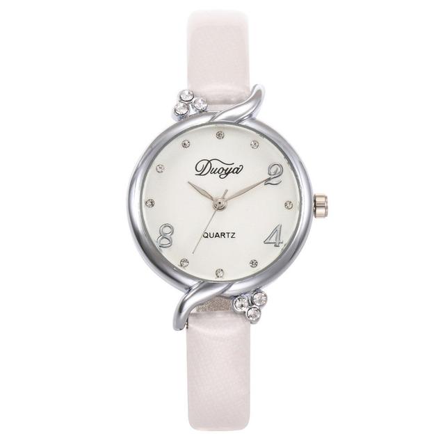 Женские наручные часы с белым ремешком