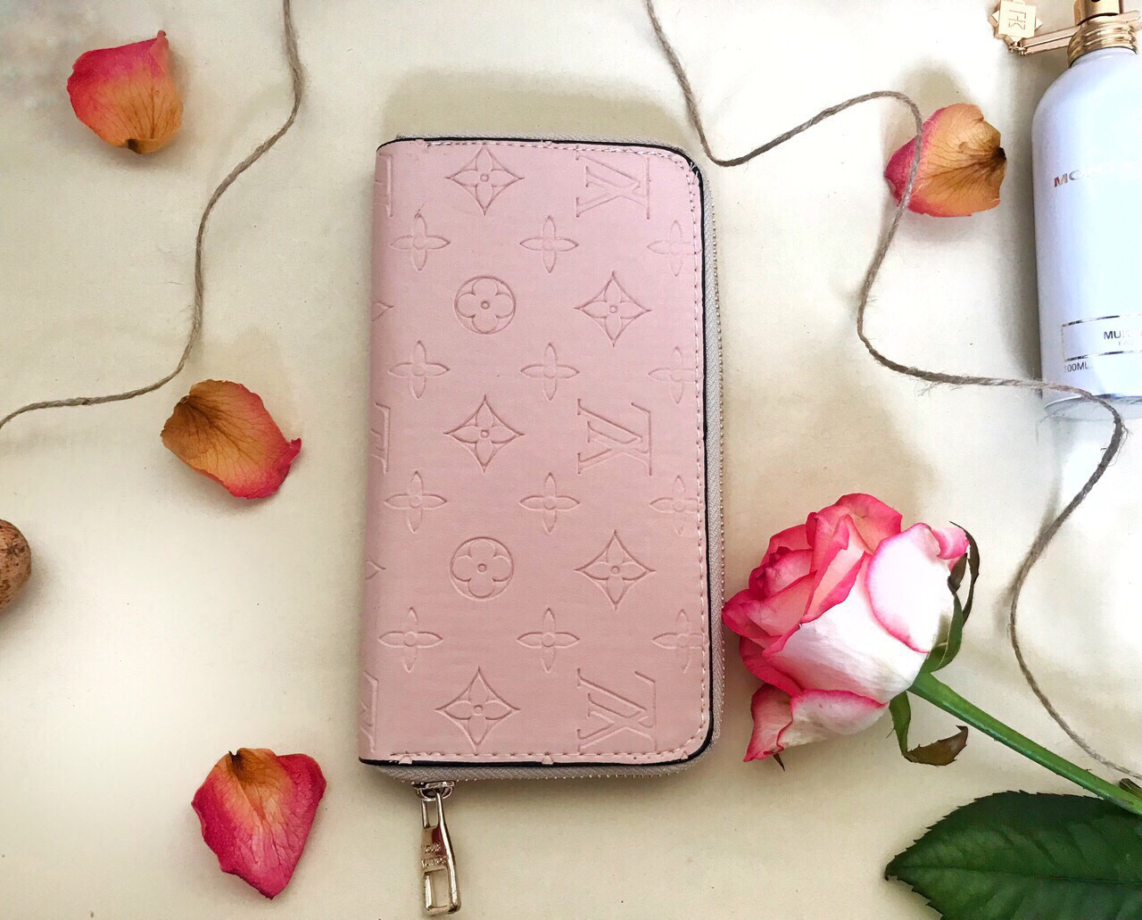 

Кошелек портмоне Louis Vuitton CLEMENCE (реплика) pink, Пудровый