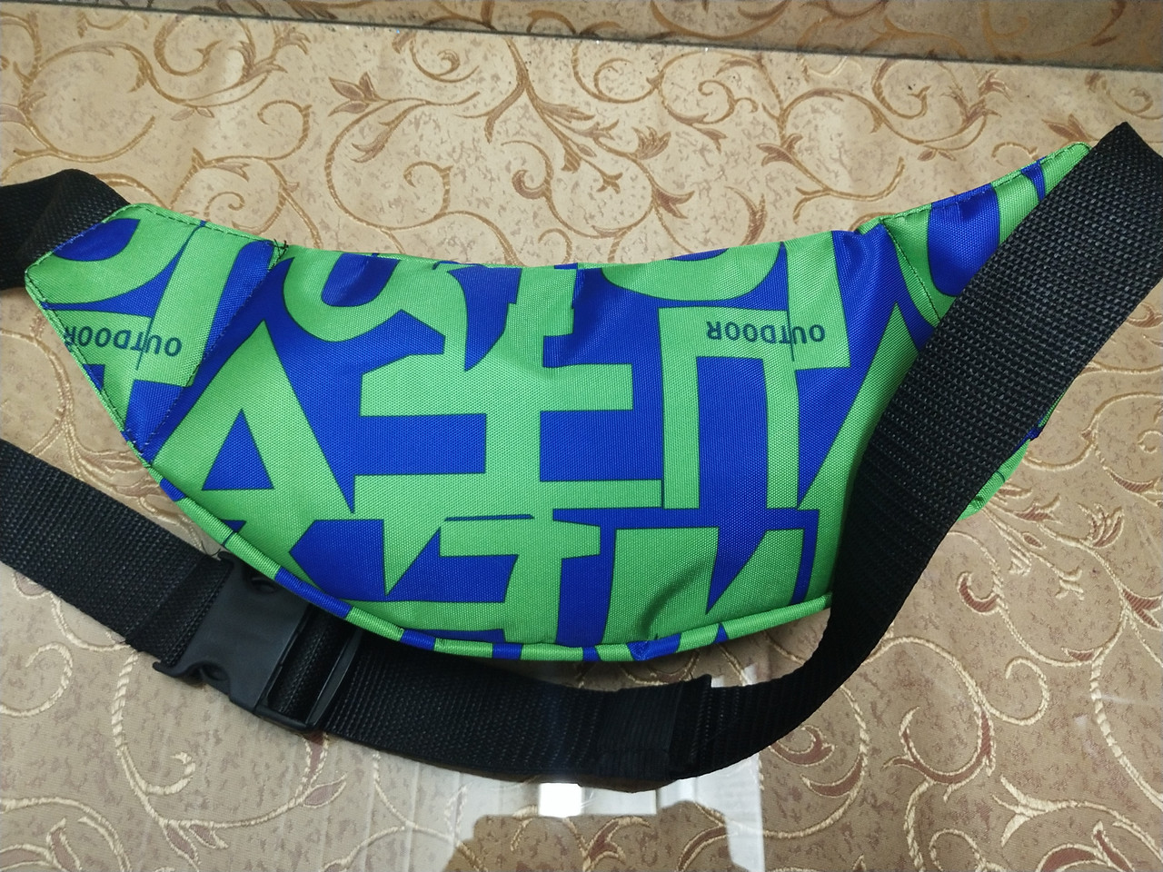 

Сумка на пояс nike Ткань Принт (разноцветная) 16*38*7, Разноцветный;черный