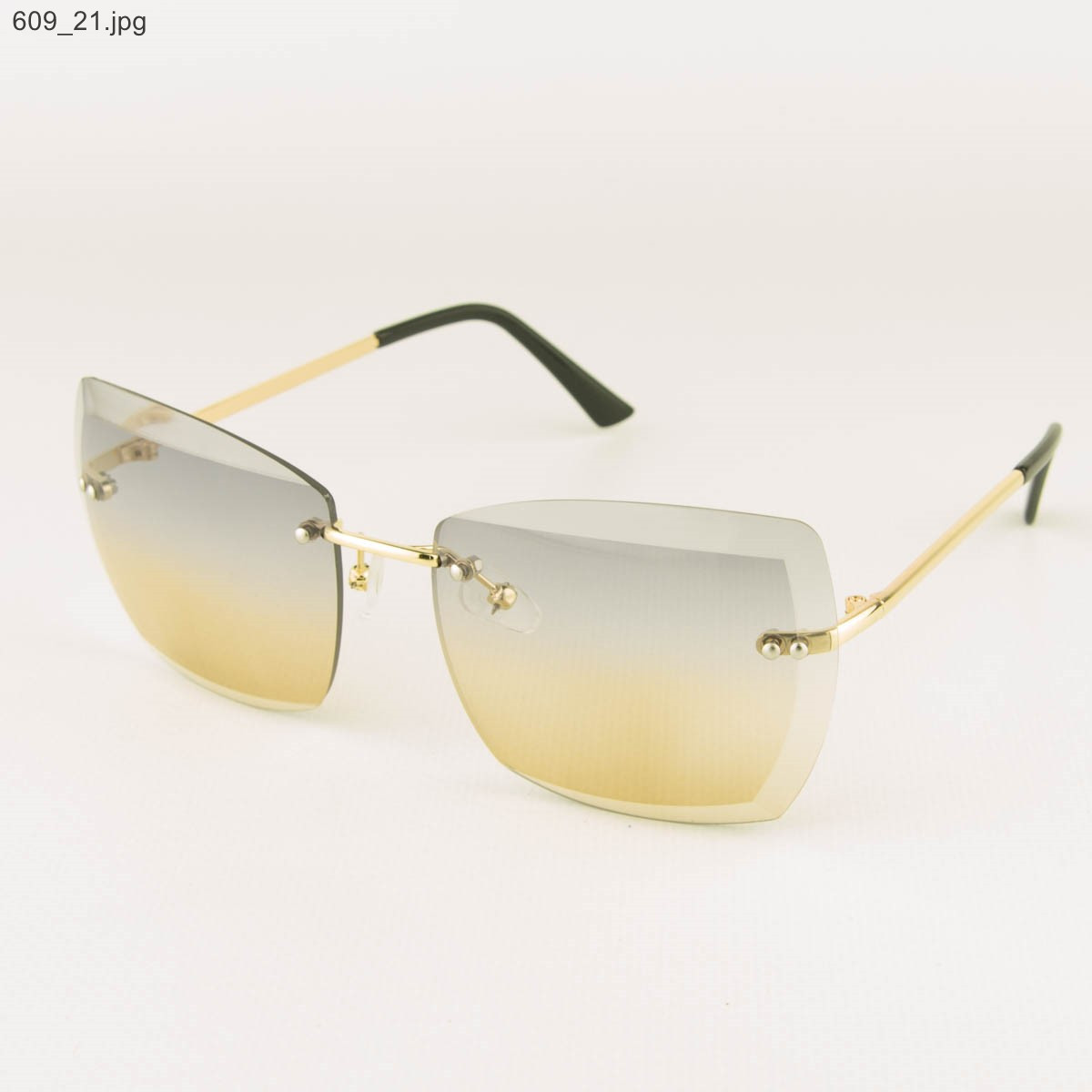 Солнцезащитные квадратные очки с цветными линзами - 609
