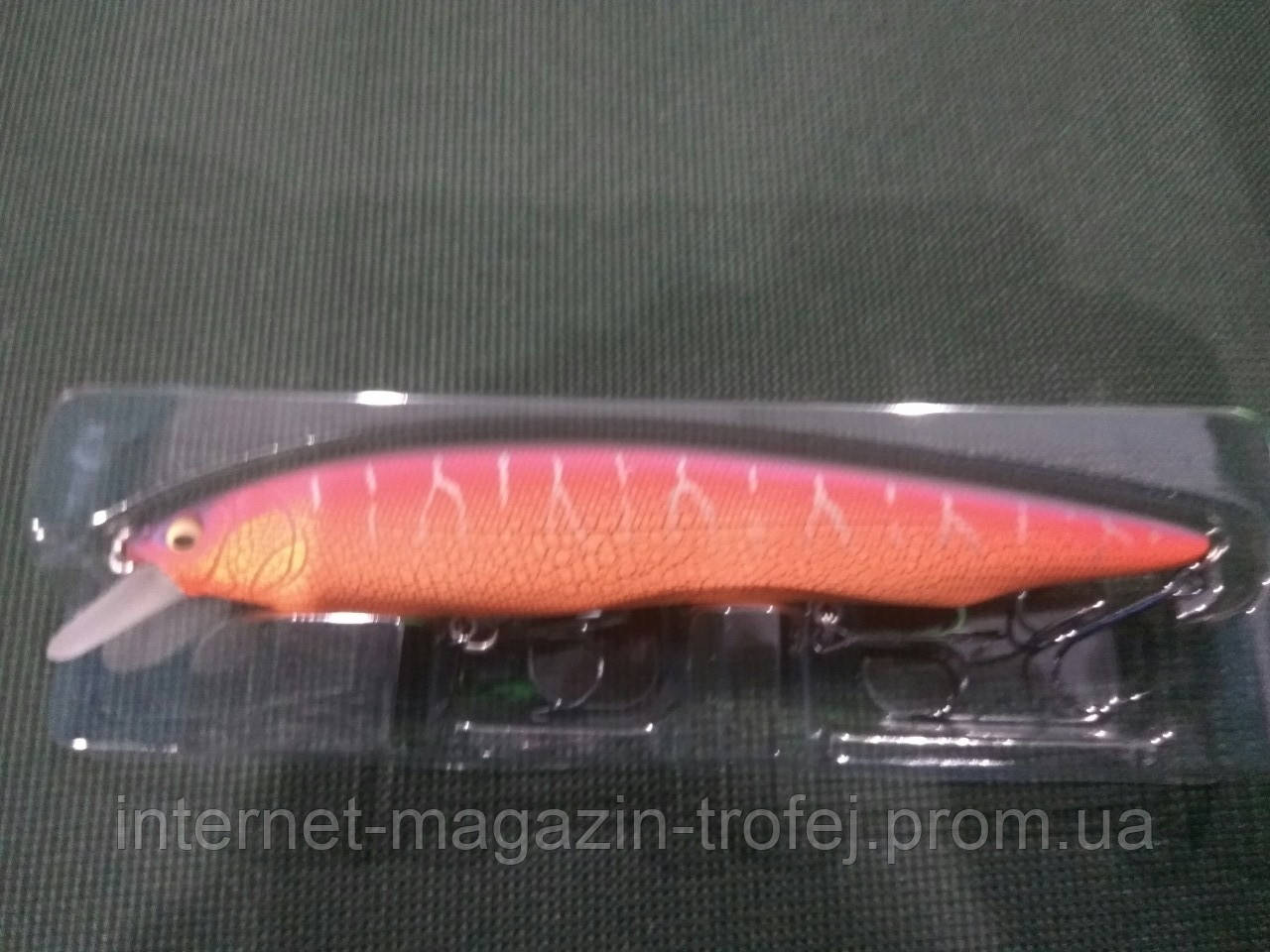 

Воблер Megabass Kanata 160F col. MAT RED LIZARD