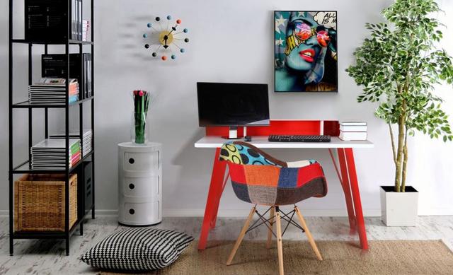 Компьютерный стол Mayakovsky красный, белый в интерьере