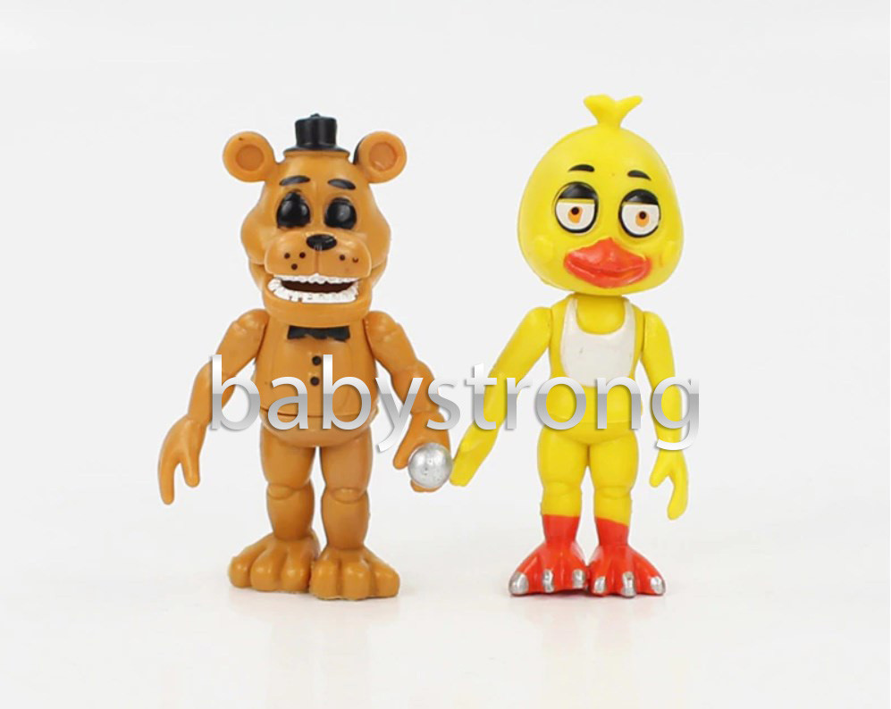 Fnaf игрушки на столе