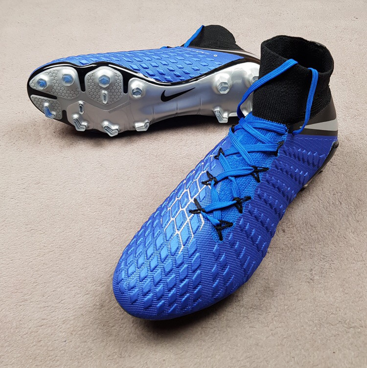 

Бутсы Hypervenom Phantom III FG Elite сине-черные replika