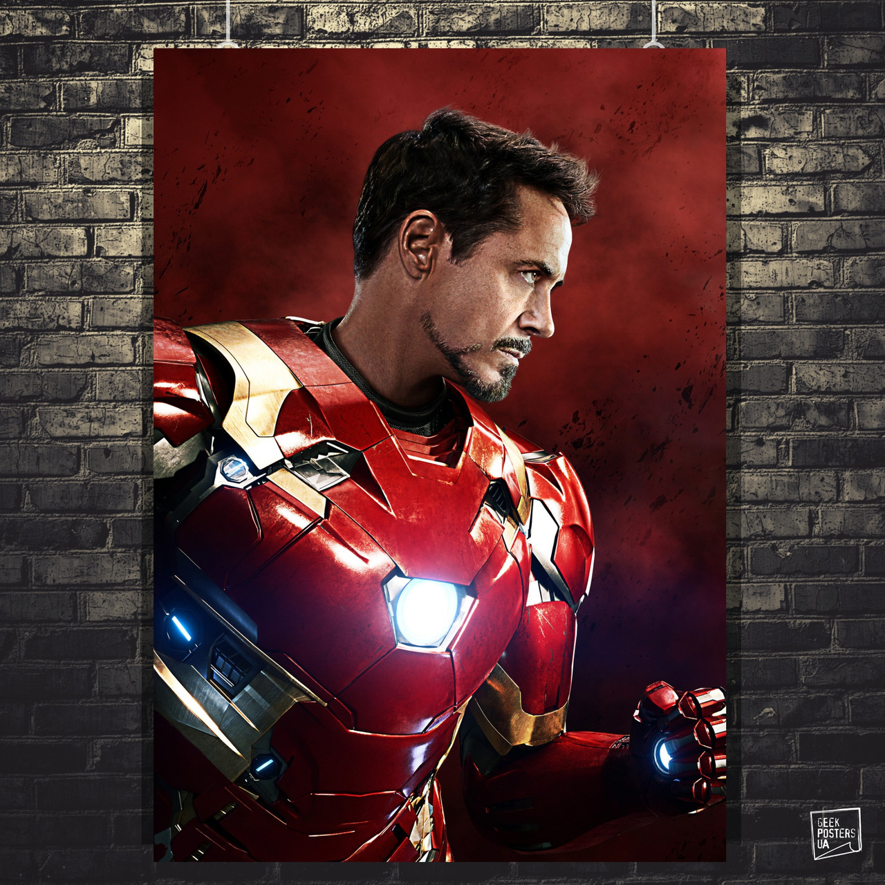 

Постер Тони Старк в костюме. Iron Man, Железный Человек. Размер 60x85см (A1). Глянцевая бумага