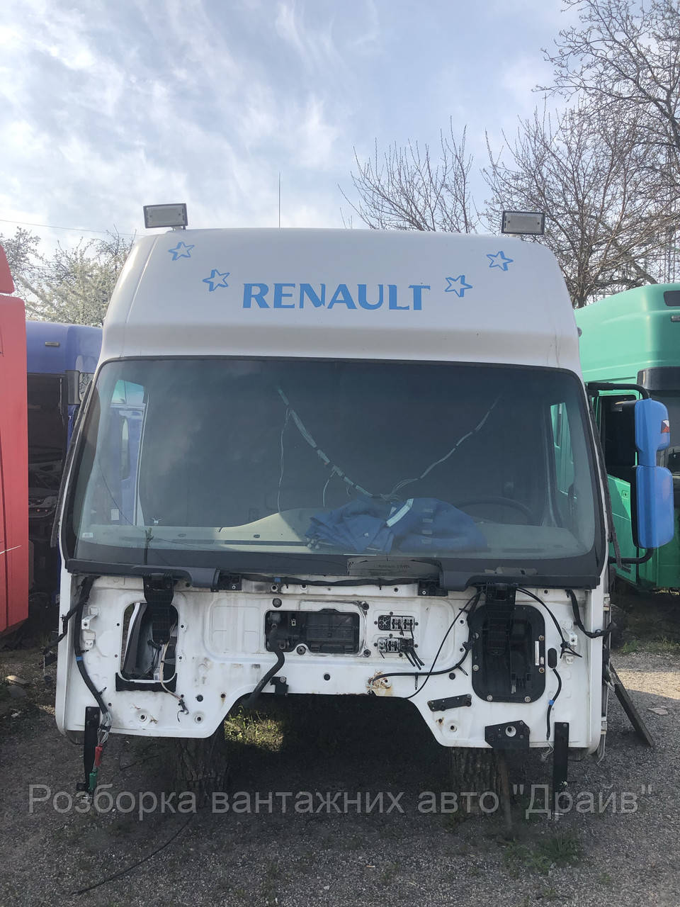 

Кабина Renault Premium 420 DCI б/у