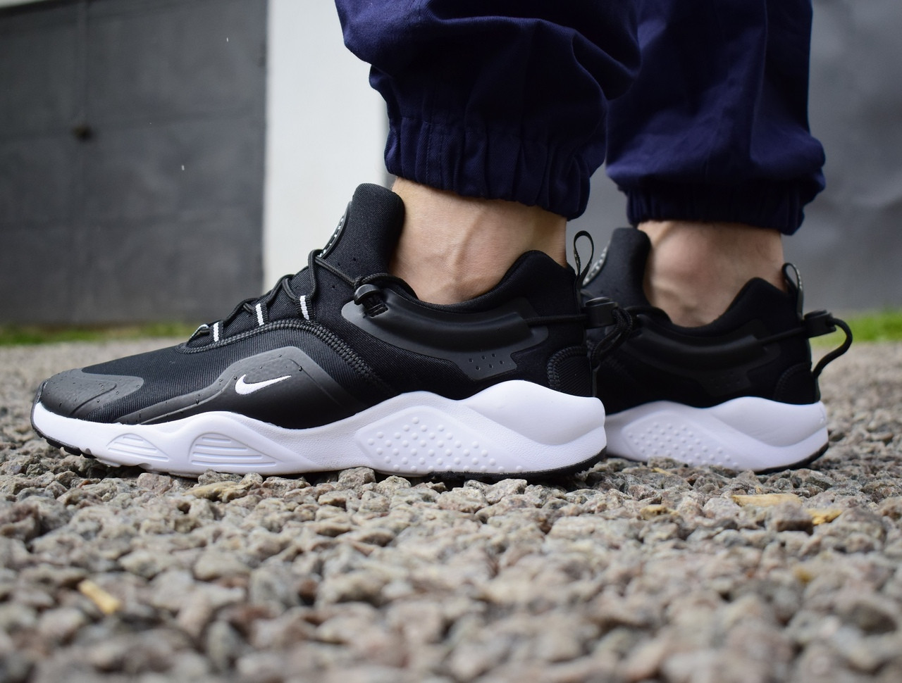 huarache city move black