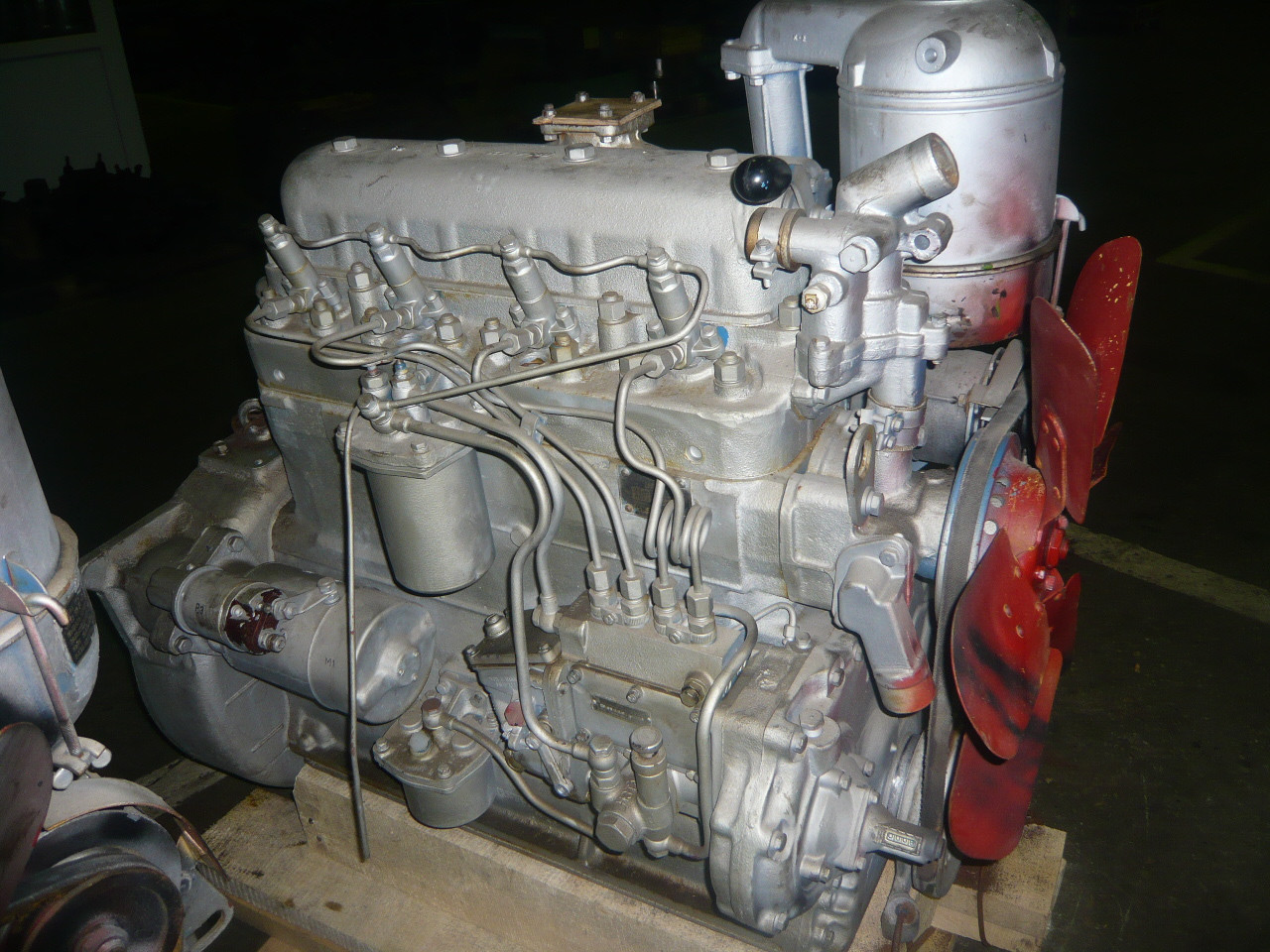 Купить двигатель на юмз. Двигатель ЮМЗ Д-65. Дизельный двигатель д 65. Двигатель ЮМЗ 6. Двигатель трактора ЮМЗ 6.