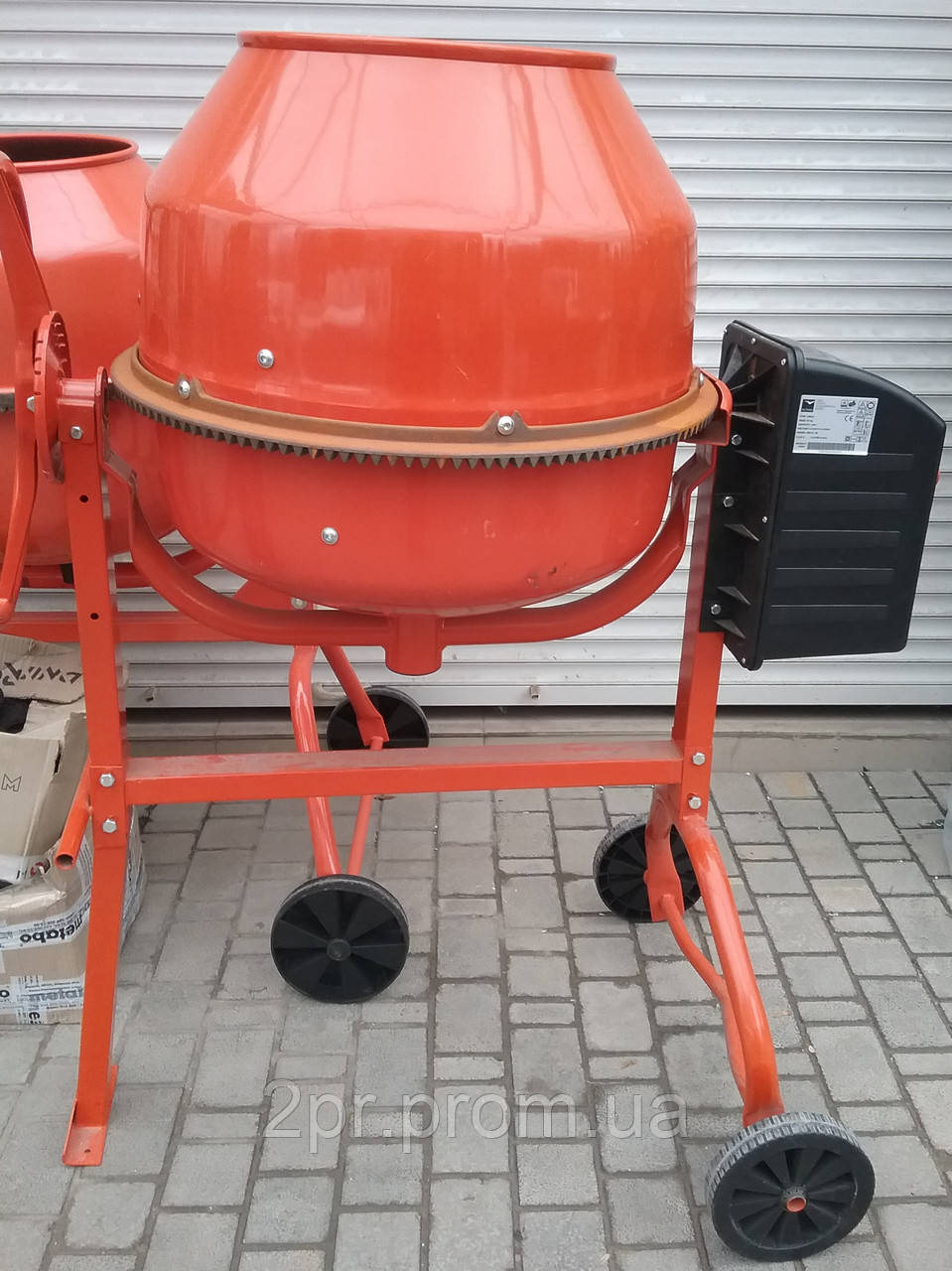 

Бетонозмішувач LS 190 Limex