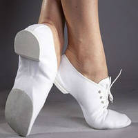 Обувь для танцев и гимнастики