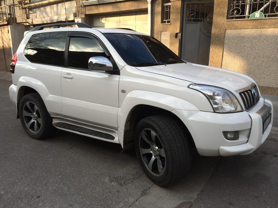 

Дефлекторы окон TOYOTA Land Cruiser Prado 120 3d 2003-2008 / Ветровики Тойота Ленд Крузер Прадо 120 3д 2003-2008