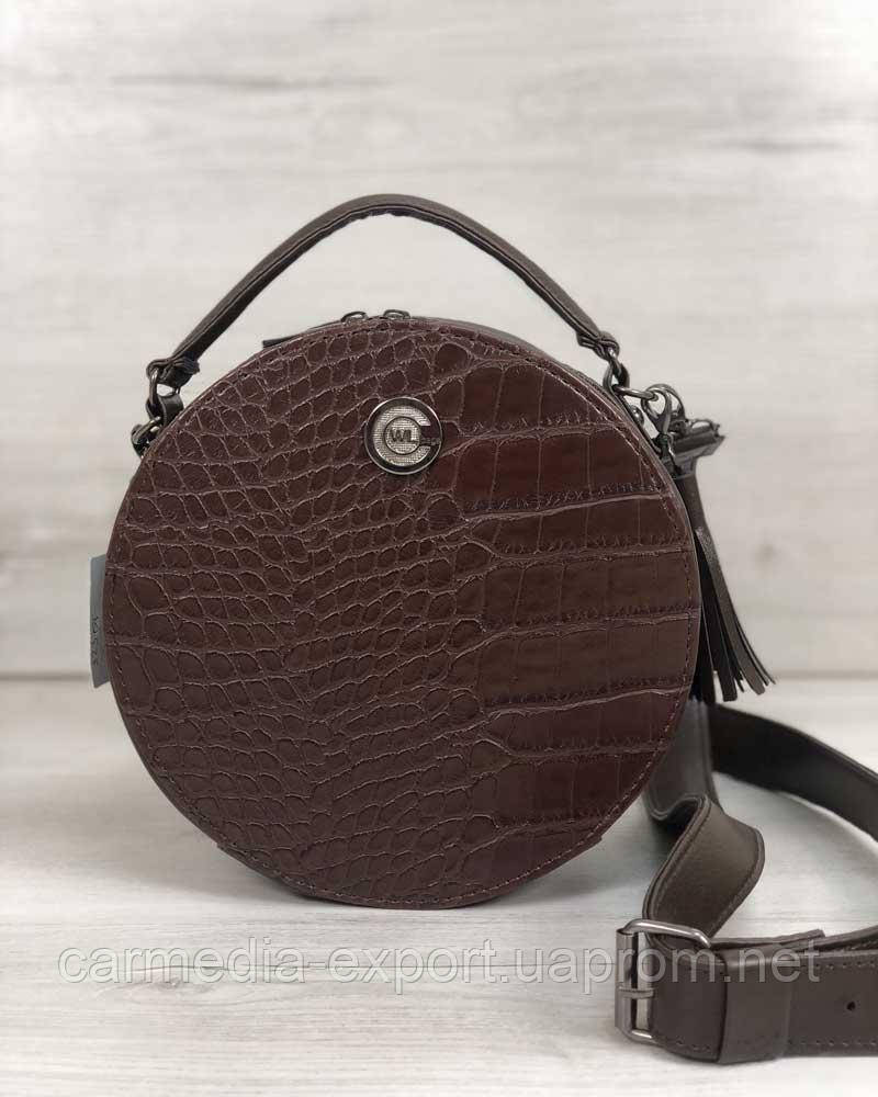

Стильная женская сумка Бриджит коричневого цвета со вставкой коричневый крокодил