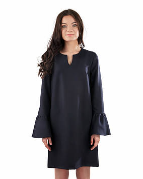 Черное осеннее платье прямого покроя (размеры S, M)