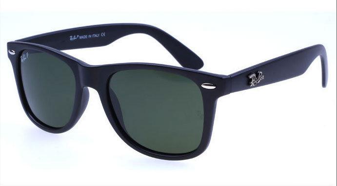 

Женские солнцезащитные очки в стиле RAY BAN Wayfarer 2140 (black)