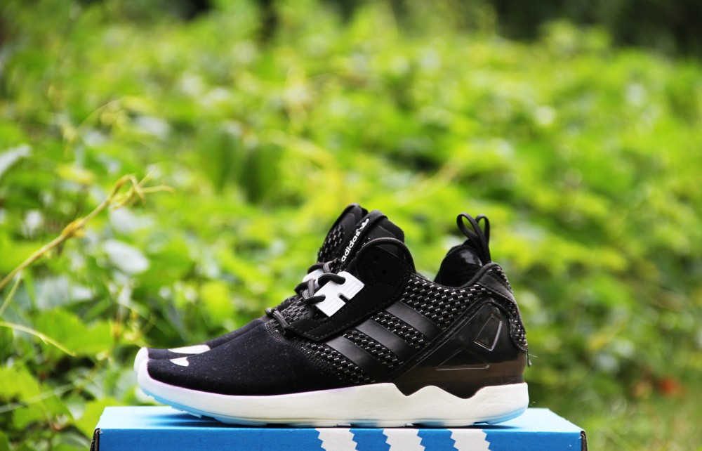 

Кроссовки Adidas ZX-800 black