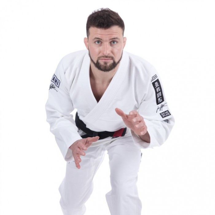 

Кимоно для Бразильского Джиу Джитсу TATAMI Signature Белое, Белый