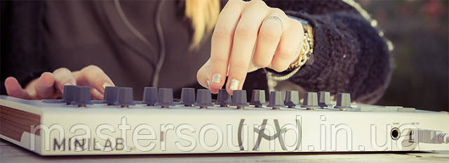 Фото MIDI-клавиатура Arturia MiniLab MKII | MUSICCASE