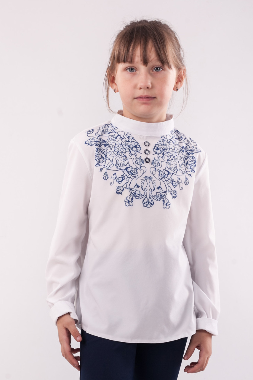 Блузка школьная белая с рисунком-сублимацией для девочки 