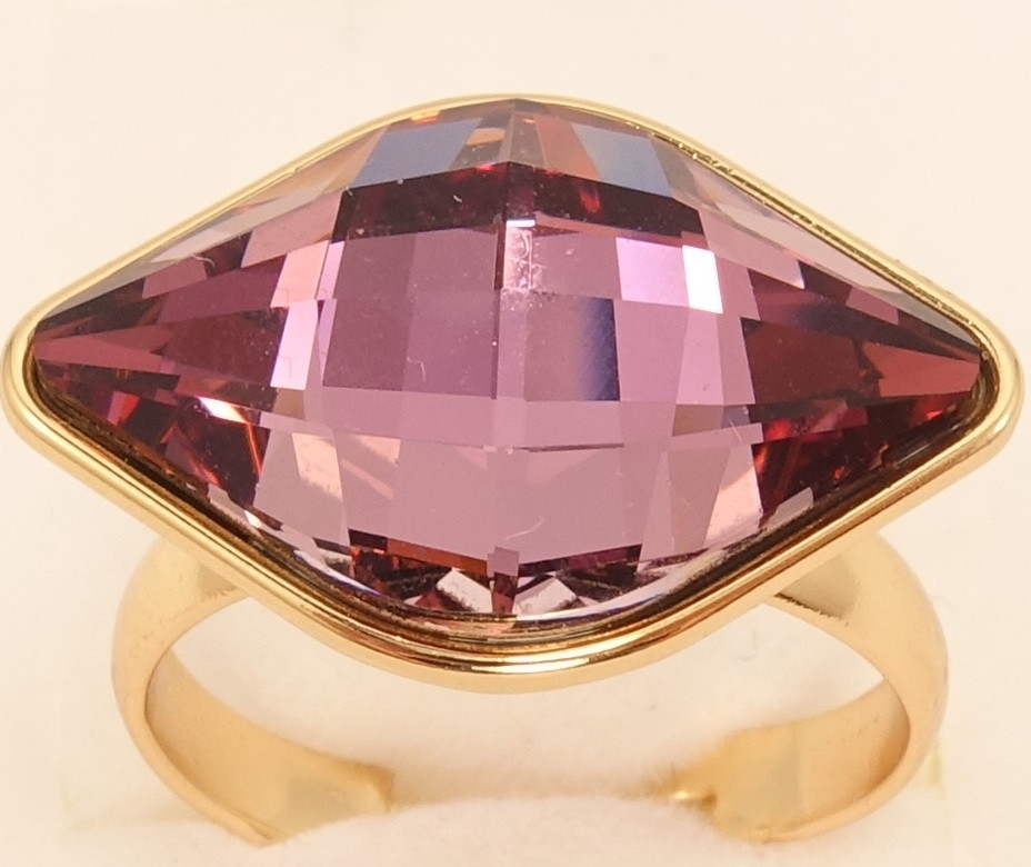 

Кольцо ХР Позолота 18K с кристаллами Swarovski "Крупный Граненый Кристалл Burgundy" р.17-17.5 свободный размер