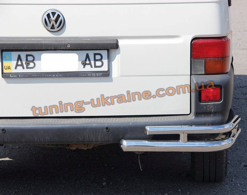 

Защита заднего бампера уголки двойные из нержавейки на Volkswagen T4 1990-2003