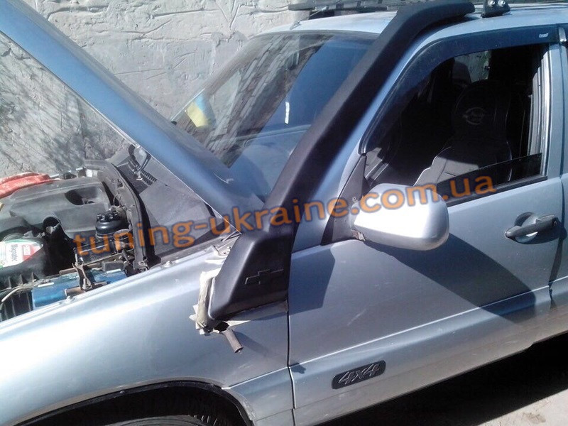

Шноркель на Chevrolet Niva 2002+, Черный