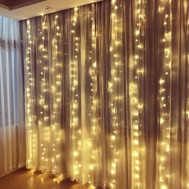 

Светодиодная гирлянда (проволка) штора curtain 3*3 метра 300 led теплое свечение