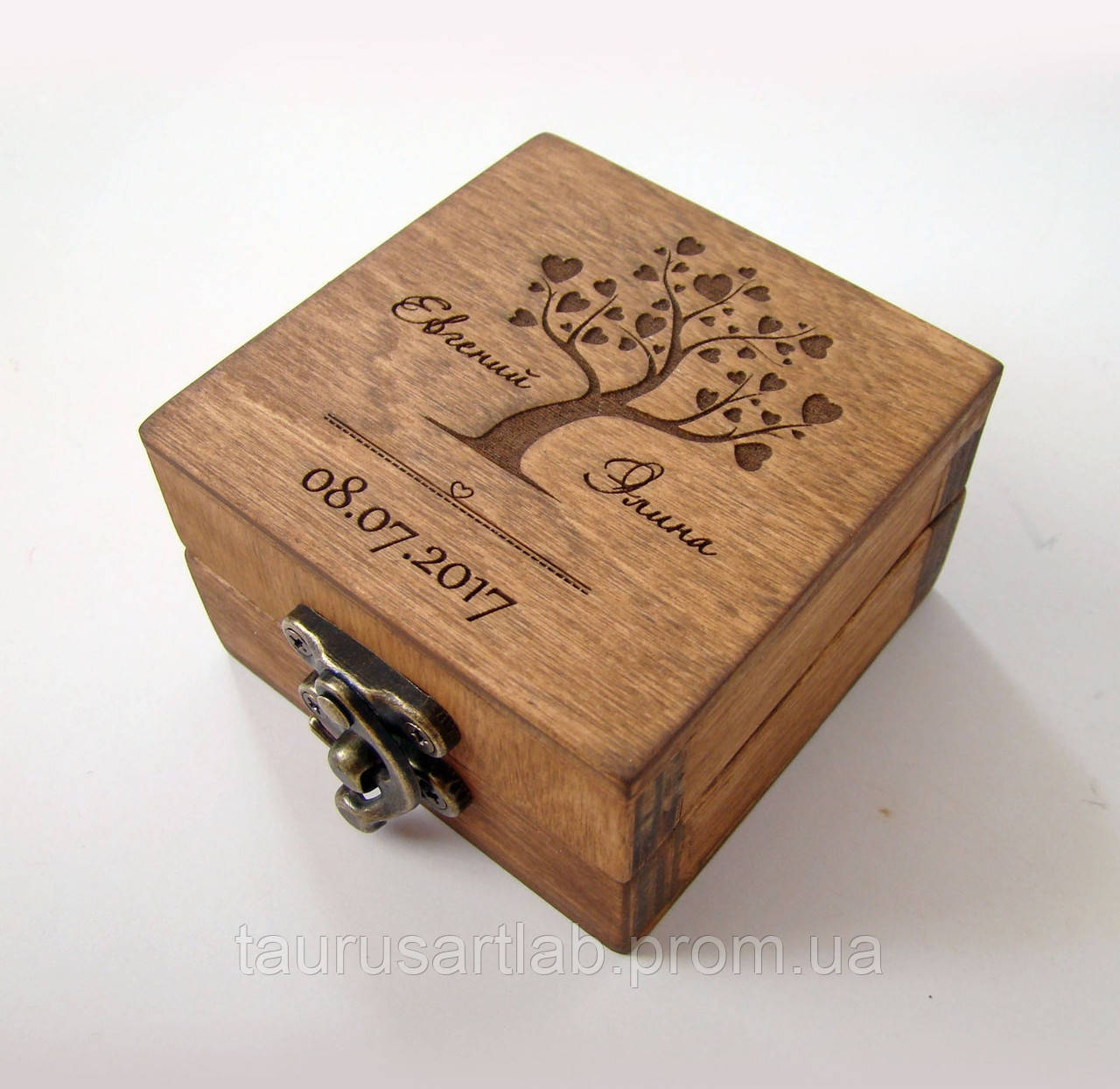 Стильная деревянная шкатулка, коробка, футляр для колец на замочке с В