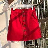 Жіноча спідниця-трапеція Coardiarn на гудзиках з кишенями червона S, фото 1