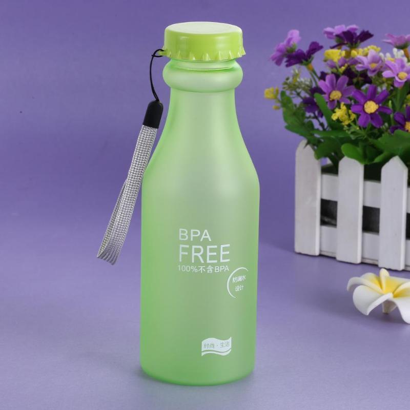 

Спортивна Еко пляшка BPA Free Mat для води та напоїв 550 мл Матовий Зелений (SUN5362)