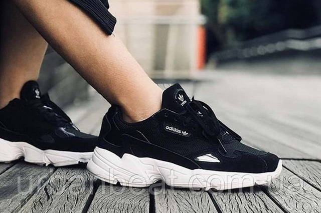 adidas falcon b28129