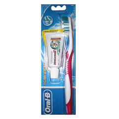 Oral-B Зубная щетка Комплекс + зубная паста Blend-a-med Complete 7