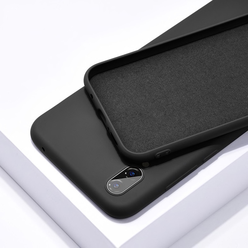 

Силиконовый чехол SLIM на Huawei Honor 10 Soft-touch Black