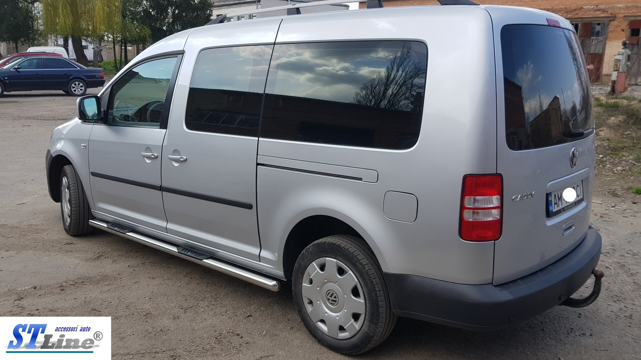 

Fiat Doblo (04-09) боковые пороги подножки труба с накладками на для Фиат Добло Fiat Doblo (04-09) кор база d60х1,6мм