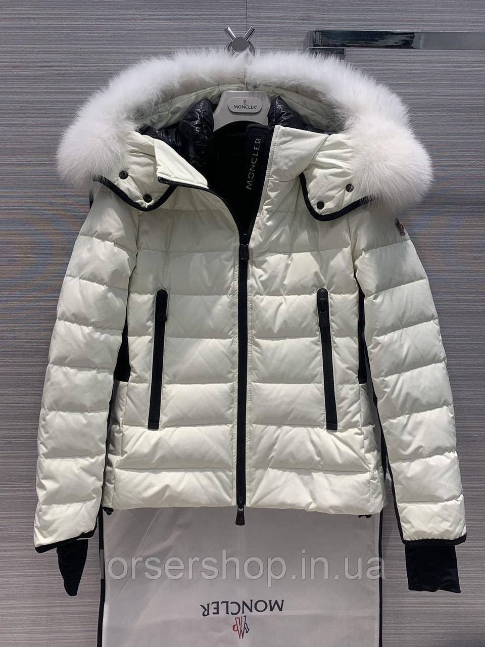 

Пуховик Монклер Moncler в белом цвете качество люкс