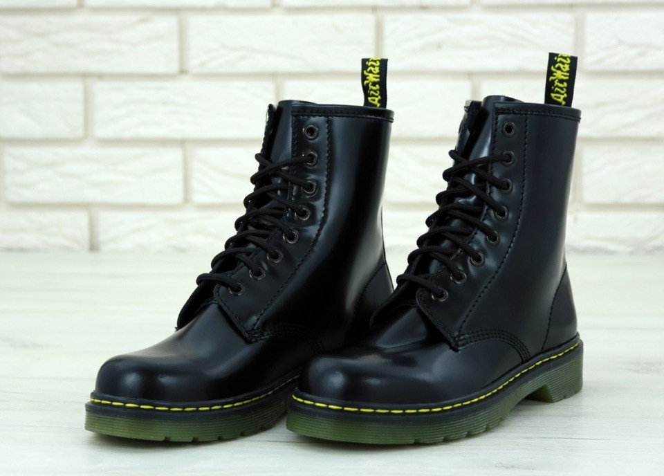 dr martens classic