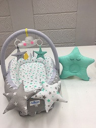

Кокон гнездышко позиционер для детей Happy Luna с держателем для игрушек и ортопедической подушкой, Серый
