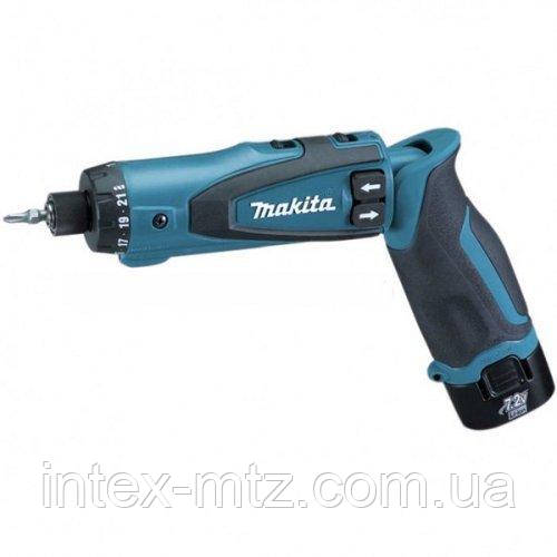 

Шуруповерт аккумуляторный Makita DF 010 DSE