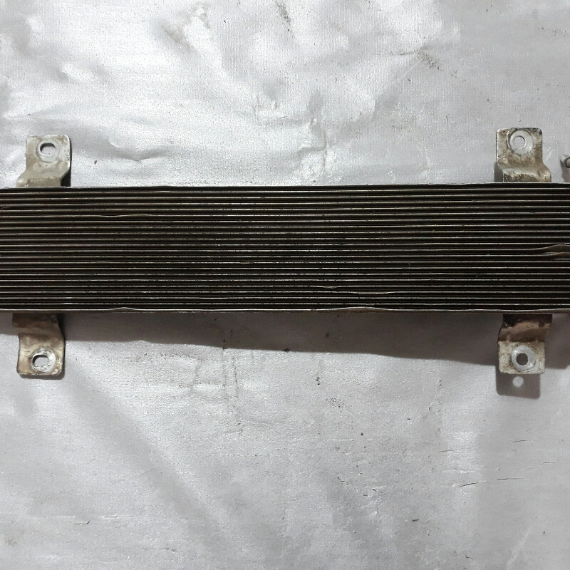 

7H0 203 551 B Топливный радиатор для Volkswagen T5