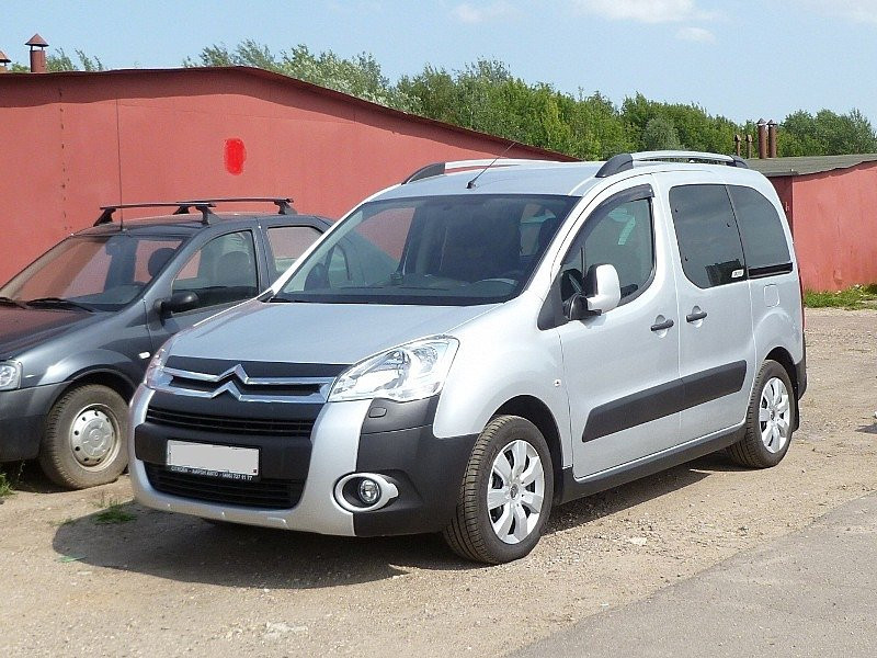 

Дефлектора окон CITROEN Berlingo II 2009