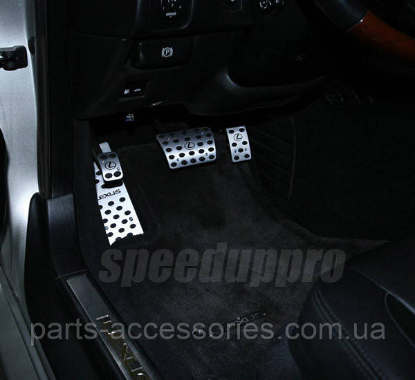 

Lexus GS 2006-12 алюминиевые накладки на педали с подножкой