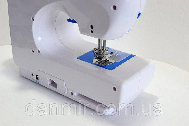 

Швейная машина Sewing Machine FHSM-506 (12 в 1)