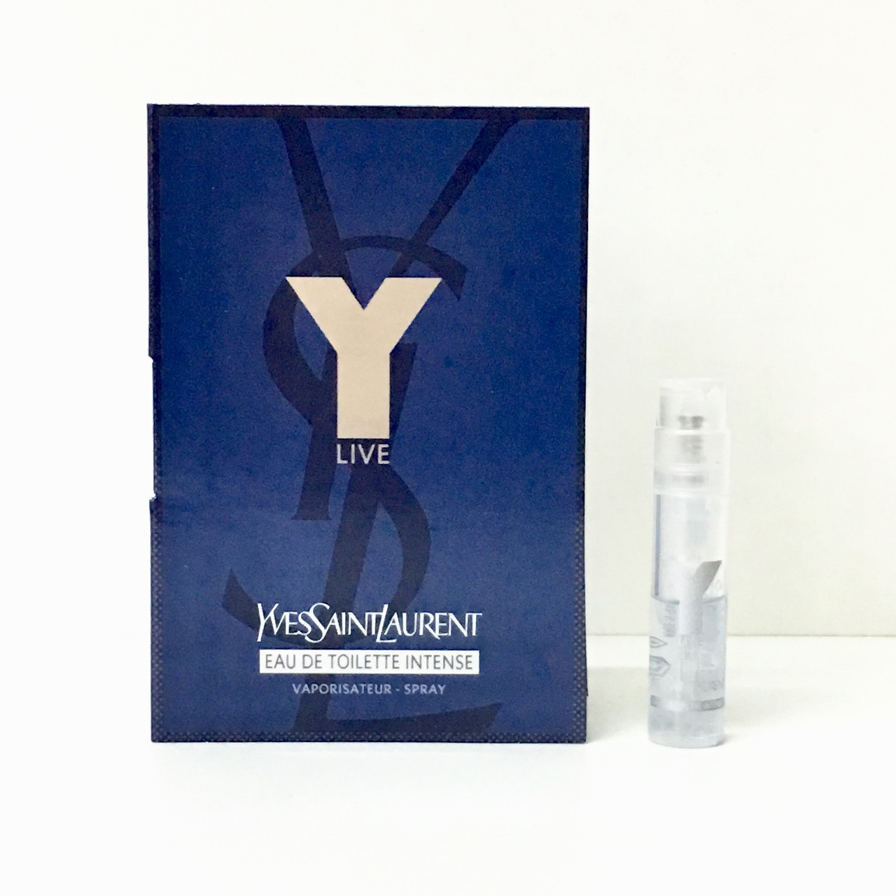 

Фужерный аромат YVES SAINT LAURENT Y Live Intense (Ив Сен Лоран У Лив Интенс) туалетная вода - 1.2ml пробник