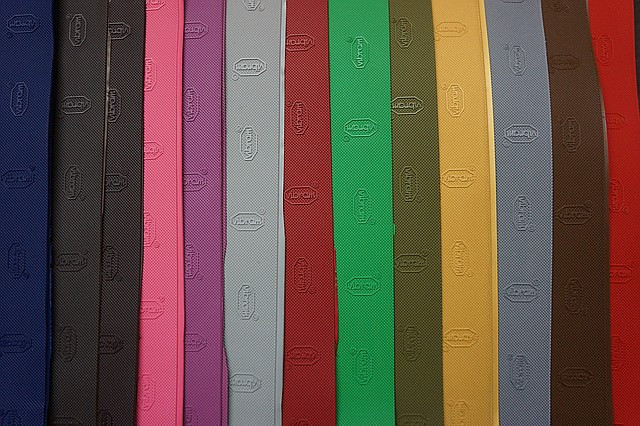 Резина подметочная VIBRAM   940*600 т.1,8 мм. цвет в ассорт. Резина, Vibram, Коричневый