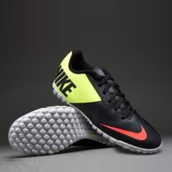 Сороконожки Nike Bomba II TF, цена 999 грн., купить в Киеве — Prom.ua  (ID#328892353)