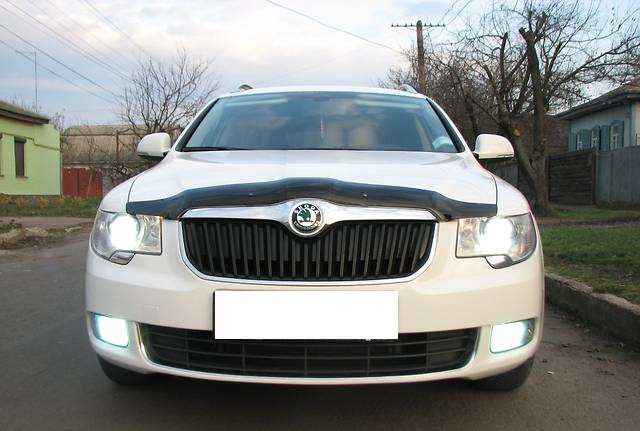 

Дефлектор капота (мухобойка) Skoda Superb 2008-2014