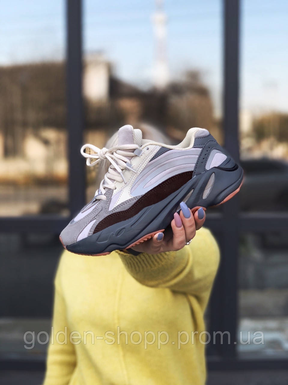 

Кроссовки Adidas Yeezy 700 V2 “Cement” 36-45